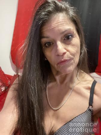 Femme Cougar sensuel,douce à votre service