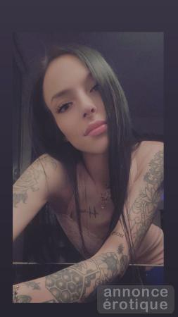 JEUNE FEMME PRETE A SEDUIRE VOS BESOIN