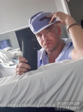 Jeune homme pour tes fantasmes 100$