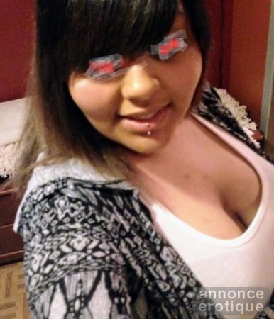 ***** Sophia **** Bombasse de 25 ans A Quebec Dispo / full GFE /