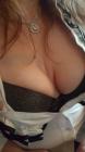 Jolie rousse avec un petit cul a faire bander