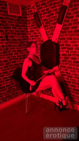 Alycia, NOUVELLE AU PDS, t'offre de la domination... ou tout autre !