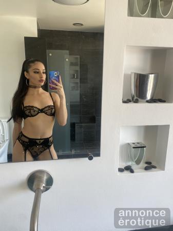 Massage érotique plan coquin réel et virtuel