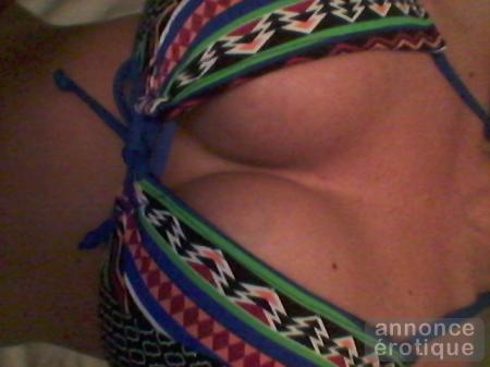 NAOMIE 37 ANS *SENSUELLE, superbe poitrine 36DD Ta MILF de rêve