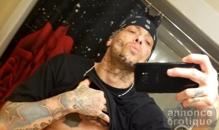 Wsup écrit moi(granby)SeXxX....live