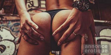 8 FILLES CE SOIR DE DISPONIBLE ! PLAISIR AU MAXIMUM