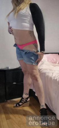 Transexuelle féminine et assumée