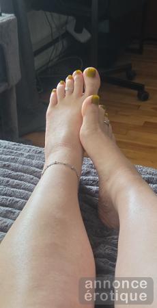 Footfetish footjob Domination Sadique Montréal 11w