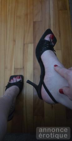 Footfetish footjob Domination Montréal 11w