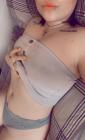 Jeune et sexy bisexuelle à Sainte-Foy