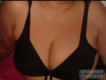 Belle Latina Mature et cochonne