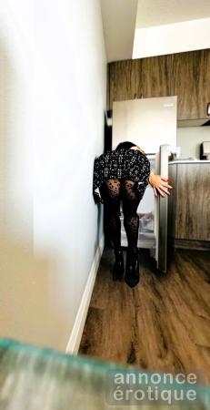 ONLY ONLINE 100LBS SPINNER WOMEN EUROPE PANTYHORSE EXHIB