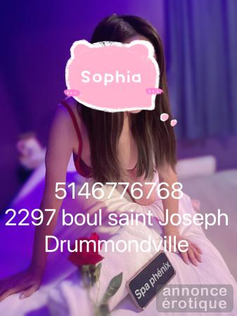 beautiful Chinese girl!24/24