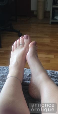 Footfetish footjob Domination Montréal 11w