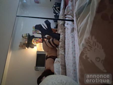 Vlinder votre parfaite GFE Milf girl next door