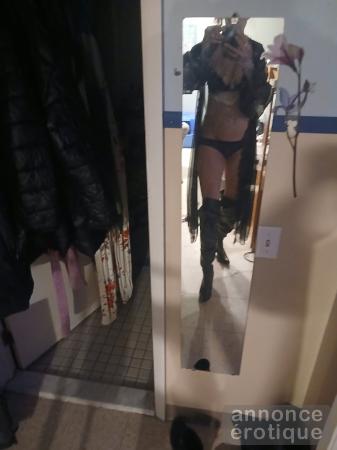 Belle grande femme mince sexy exp 53 plaisir cochon intense