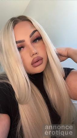 Danycka curvy slavic blond IN TOWN