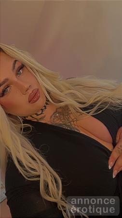 Danycka curvy slavic blond IN TOWN