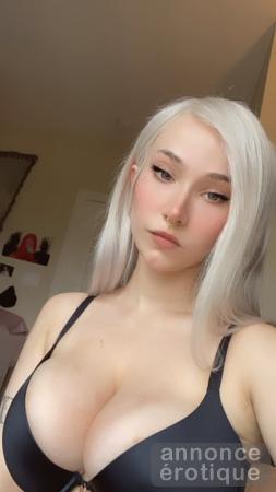 Jeune escorte disponible pour vous rendre heureux