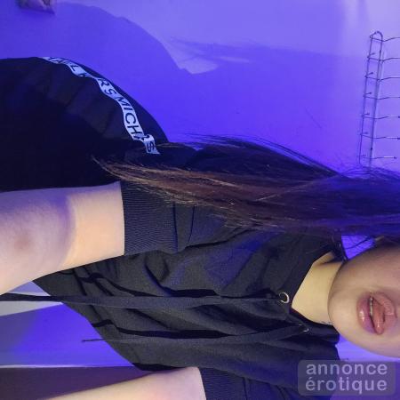Hola babe  deliciosa latina dispoo incall