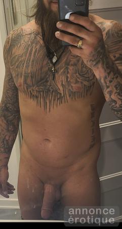 Homme bi 6’3 ouvert d esprit ;)