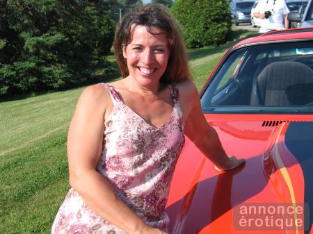 Belle silhouette aux courbes délicieuses