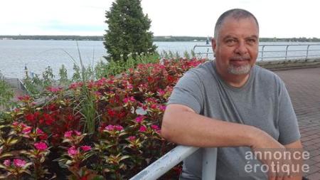 MASSAGE FAIT PAR HOMME POUR HOMMES