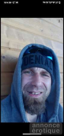 Escorte mâle à votre entière disposition, mesdames, pour réaliser tous vos fantasmes…