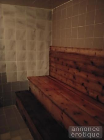 Bain Colonial Montréal – Spa pour hommes sur le Plateau