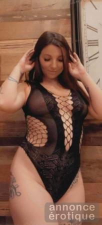 Britney** jeune coquine trés sensuelle slim thick
