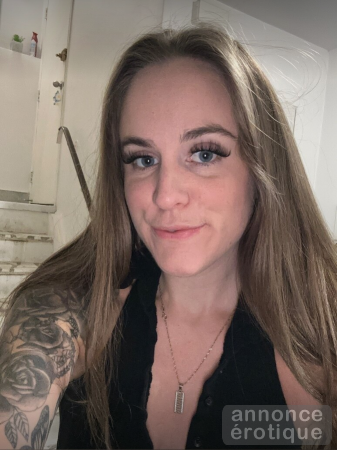 Cassbang – Québécoise de tes rêves, contenu de couple hot & plaisir quotidien