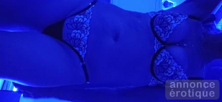 charline milf 45 ans ultra sexy et sensuelle