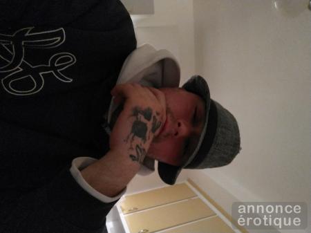 De retour a Lasalle Pour show nu érotique :service A1 a 100$ de 30min sinon 150$