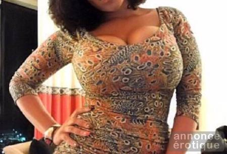 Femme Antillaise Noire - Massage sensuel. Forte Poitrine Naturel **