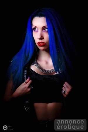 Melissa Victoria – petite bi punk-goth de Montréal VIP OnlyFans