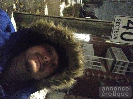 Homme escorte DANSE XXX