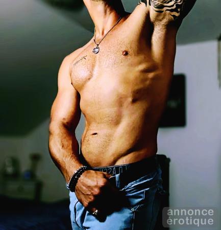 Homme a la recherche de plaisir