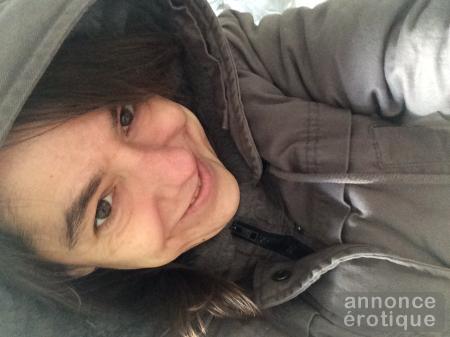 Julie a Québec -(418)284-6055