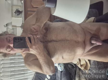 Me faire plaisir. Combien que tu demande $