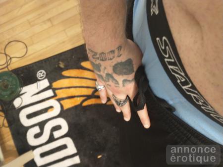 JACCEPTE QUE CASH ET CARTE CADEAU.150$ de l'heure no Nego.