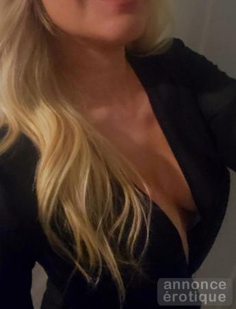 Monica * 514-416-4391 *