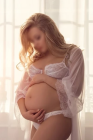 Roxie ** Fétiche femme enceinte 8 mois XXX