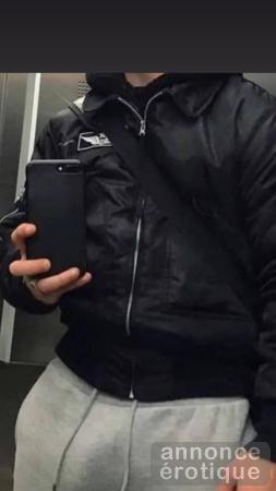 2Homme Cherche femme pour threesom ce soir bien $.biensure