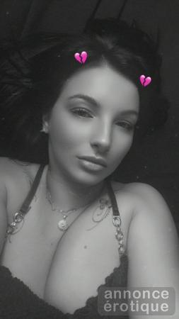 britney jolie brunettes trés sensuelle