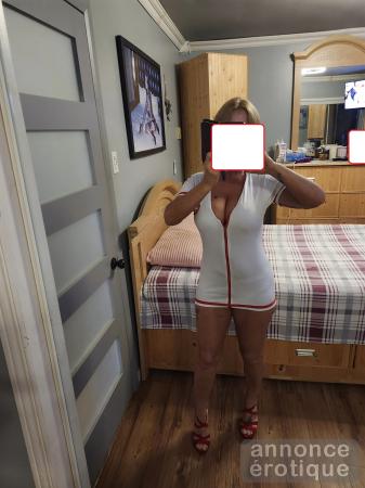 Chaude et douce mature pour hommes mature de 40 ans et PLUS xxxx