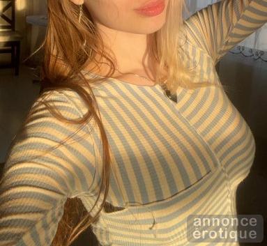 Disponible  jeux de rôle, 69, bbjj