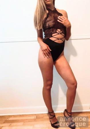 HOT GIRLS SEXXXY AND OPEN MINDED AT SALON AZUL