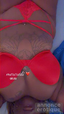 Lindsay douce& sensuelle prête pour te recevoir