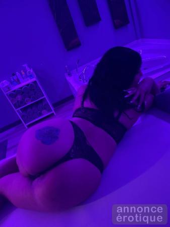 MASSAGE RELAXANT AU SPA ZEPHYR AVEC MIA