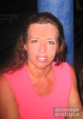 Séduisante et jolie femme mature